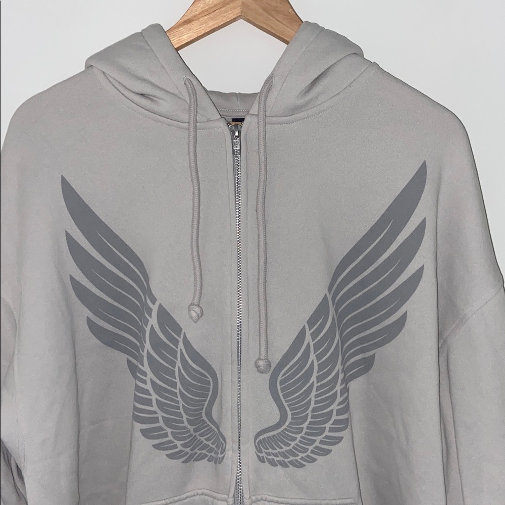 H&M Full Zip - Picture 2 of 5